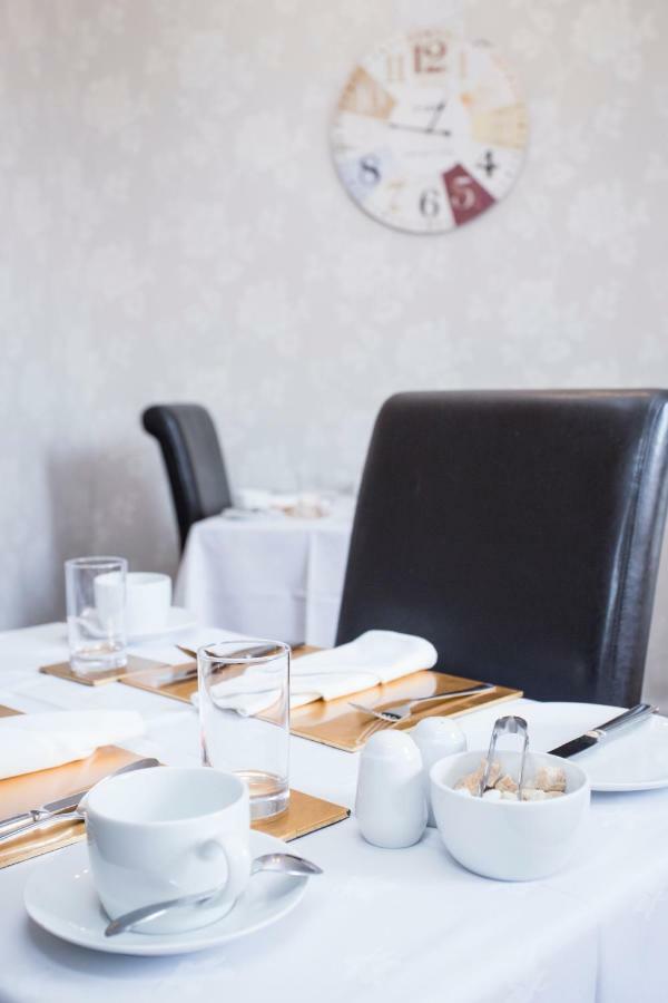 26 The Crescent - Guest House Эр Экстерьер фото